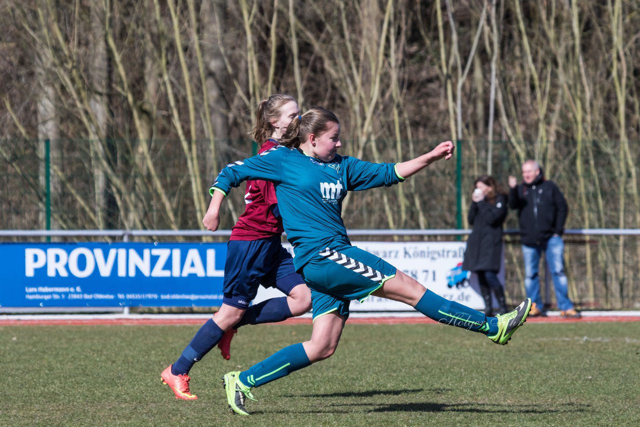 Bild 335 - B-Juniorinnen VfL Oldesloe - Krummesser SV _ Ergebnis: 4:0